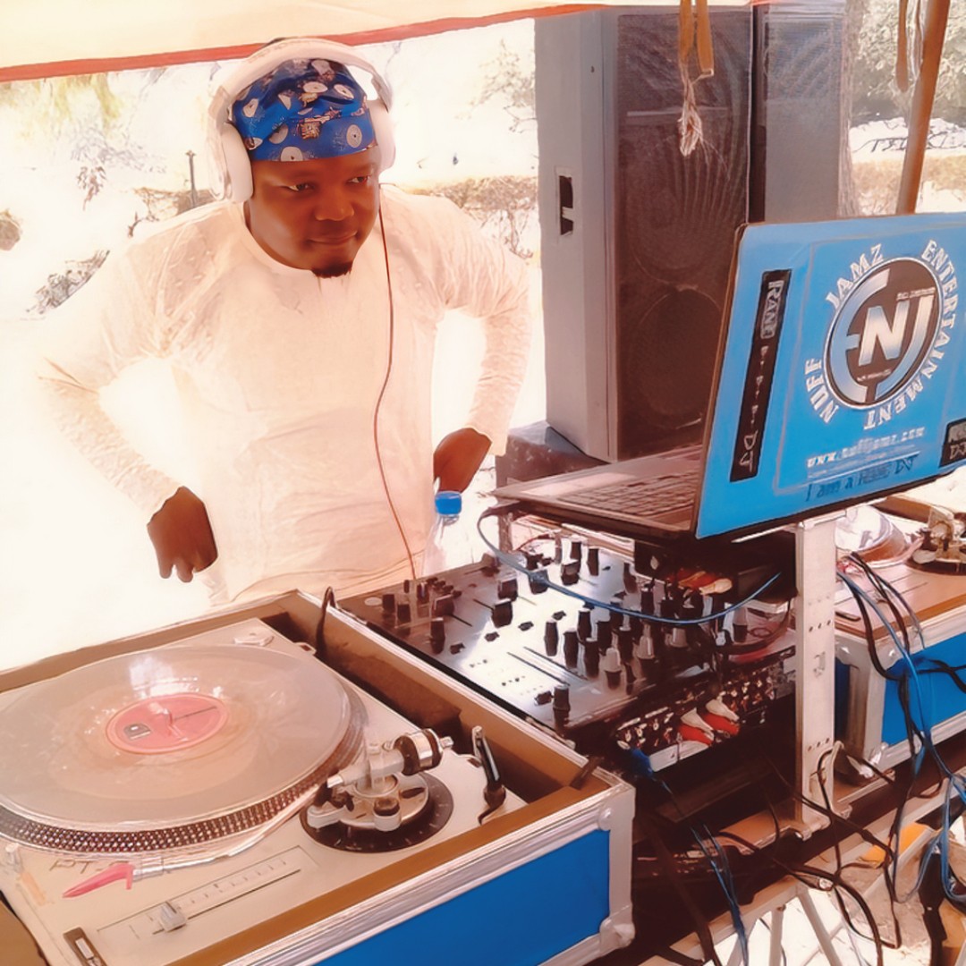 DJ Nuff Jamz professional photo